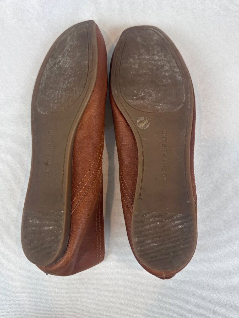 Lucky Brand Leather Almond Toe Ballet Flats Brown 7.5 Slip On Shoes - Picture 7 of 7
